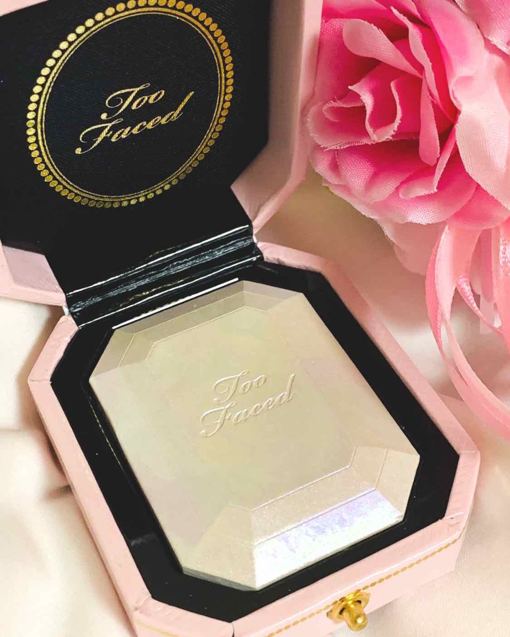 ダイヤモンドライト マルチユース ハイライター/Too Faced/パウダーハイライトを使ったクチコミ（2枚目）