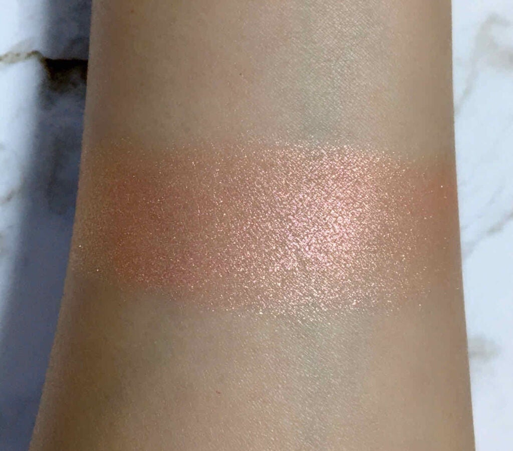 グリッタープリズム シャドウ/MISSHA/グリッターを使ったクチコミ(2枚目)