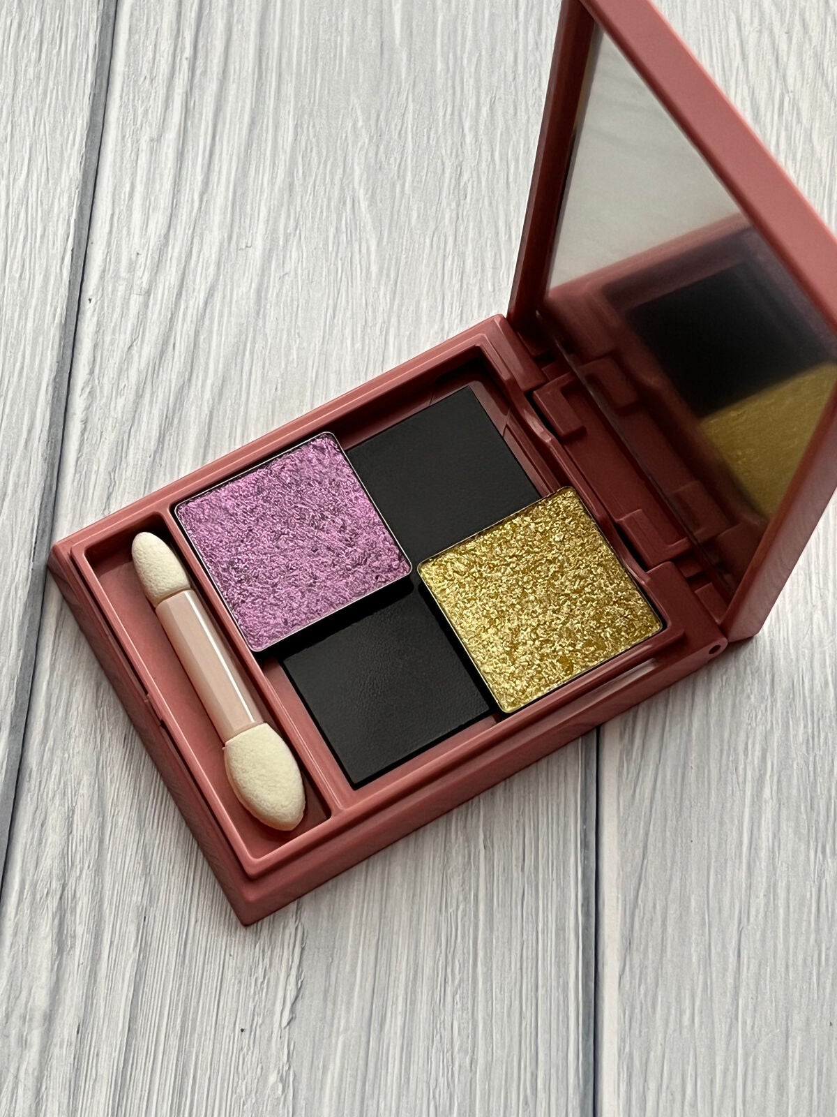 アイシャドウレフィル/ROUTEES/単色アイシャドウを使ったクチコミ(6枚目)