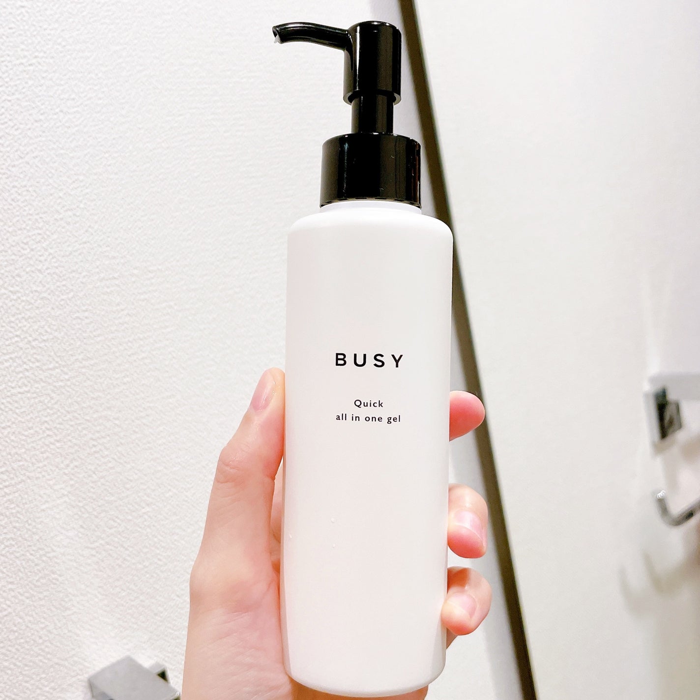 ビジー クイック オールインワンジェル/BUSY/オールインワン化粧品を使ったクチコミ(4枚目)