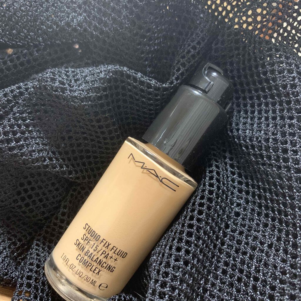 スタジオフィックス フルイッド SPF 15/M・A・C/リキッドファンデーションを使ったクチコミ(1枚目)