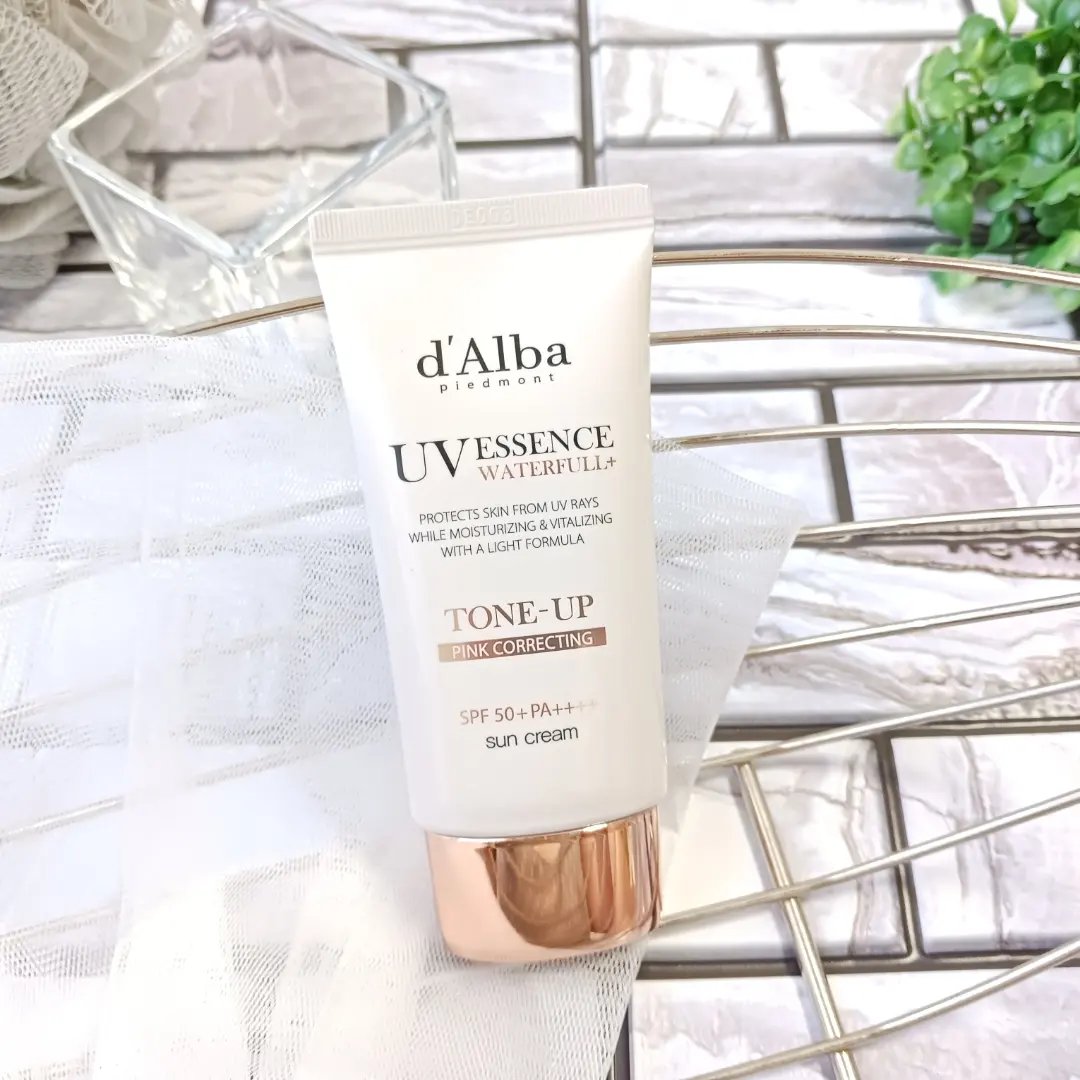 ウォータフルトーンアップサンクリーム/ダルバ/日焼け止めクリームを使ったクチコミ（1枚目）