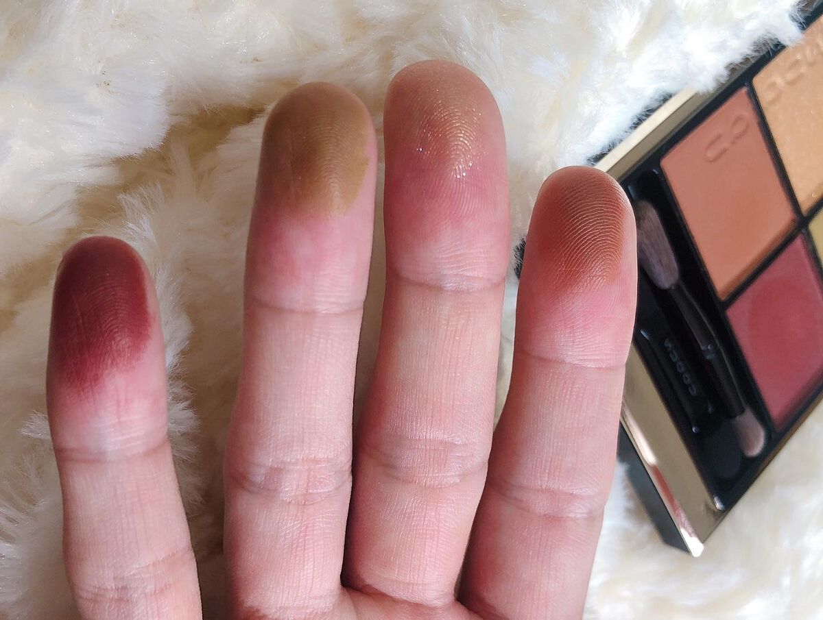 シグニチャー カラー アイズ/SUQQU/アイシャドウパレットを使ったクチコミ(2枚目)