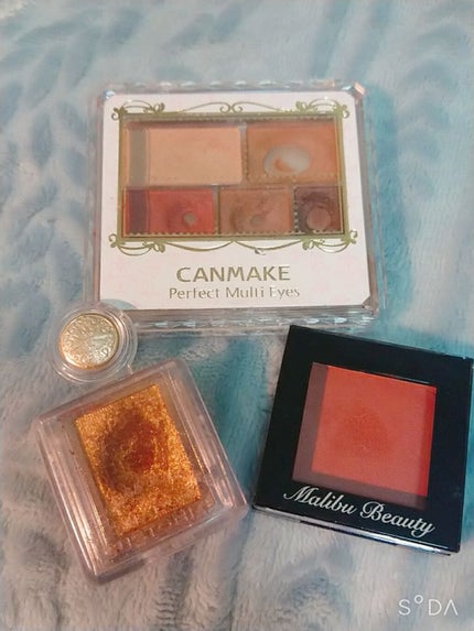 パーフェクトマルチアイズ/キャンメイク/アイシャドウパレットを使ったクチコミ(1枚目)