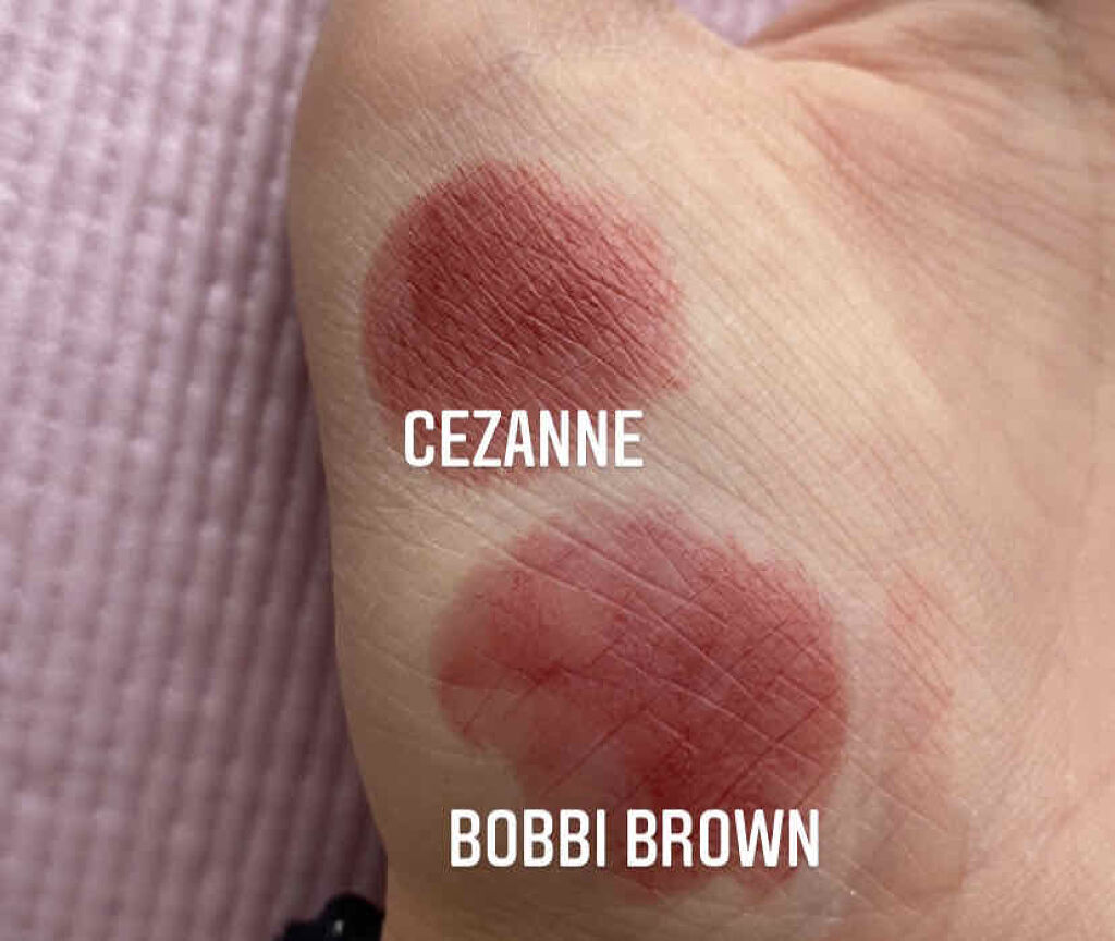 ラスティンググロスリップ/CEZANNE/口紅を使ったクチコミ（3枚目）