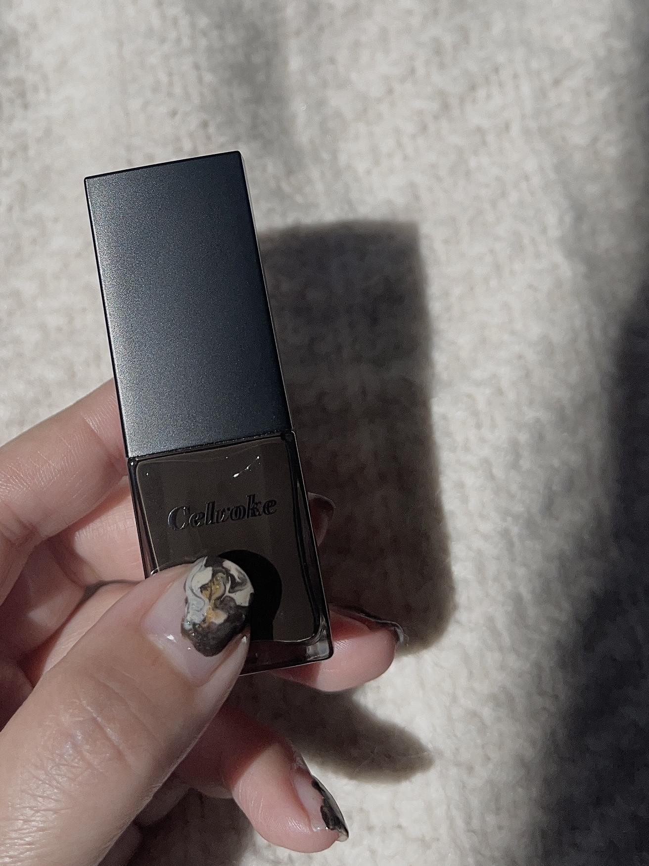 セルヴォーク クレイヴドネイルポリッシュ/Celvoke/マニキュアを使ったクチコミ（1枚目）