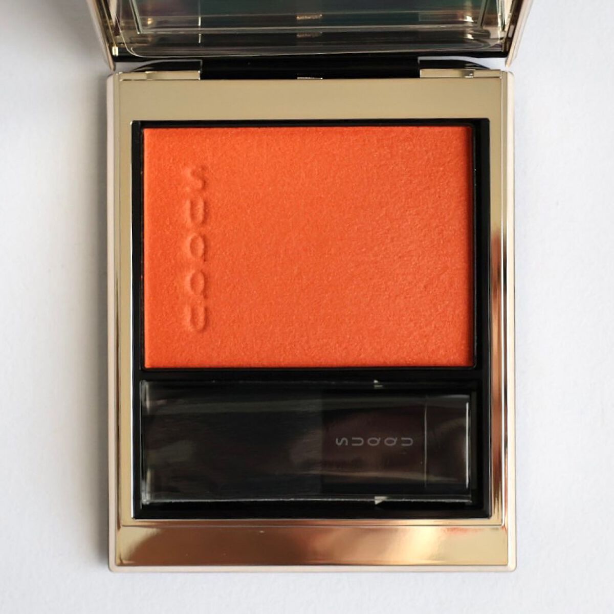 メルティング パウダー ブラッシュ 06 夕映/SUQQU/パウダーチークを使ったクチコミ（2枚目）