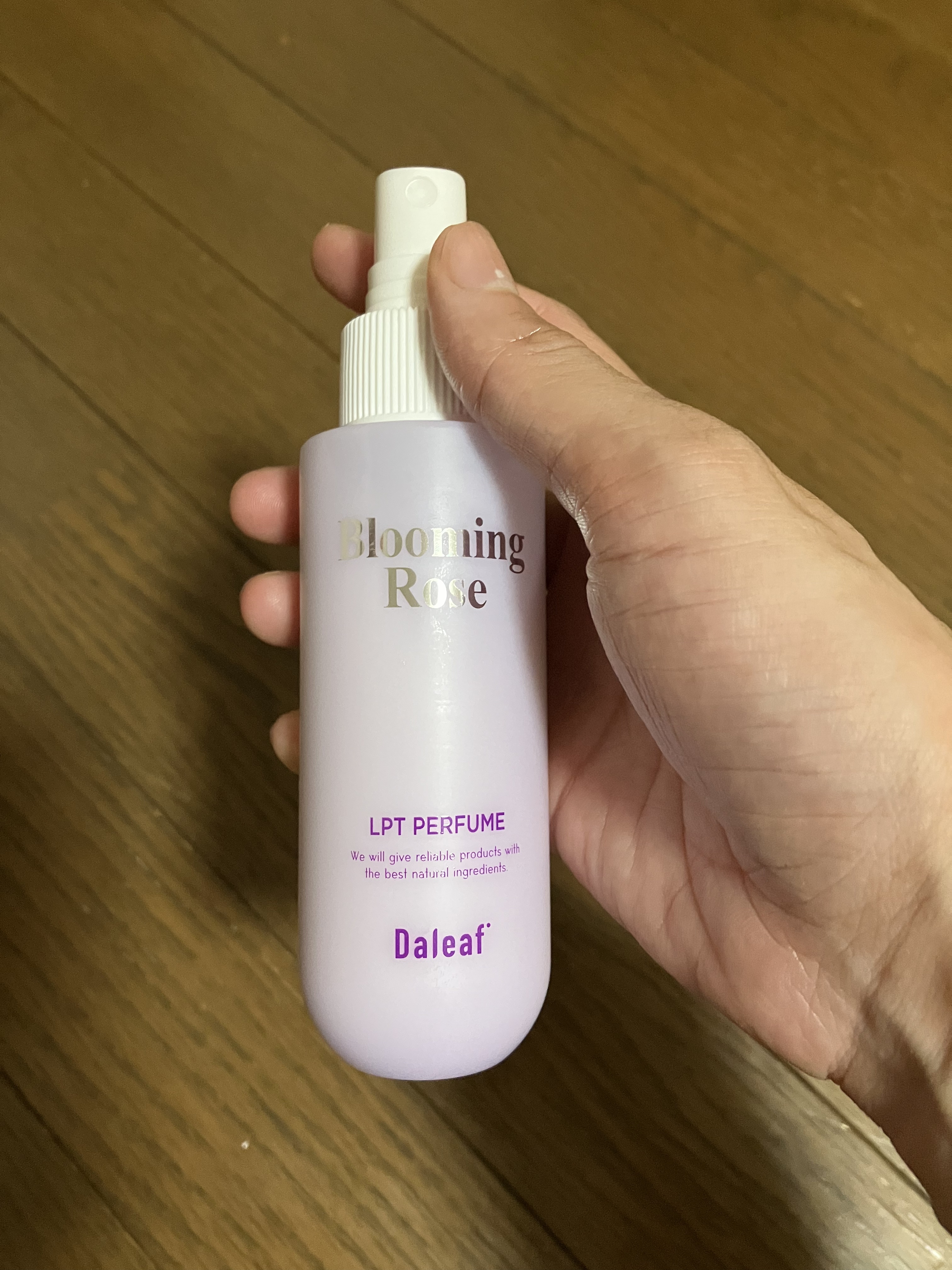 パフュームヘアパックインミスト Pink Breeze/Daleaf/アウトバストリートメントを使ったクチコミ（2枚目）