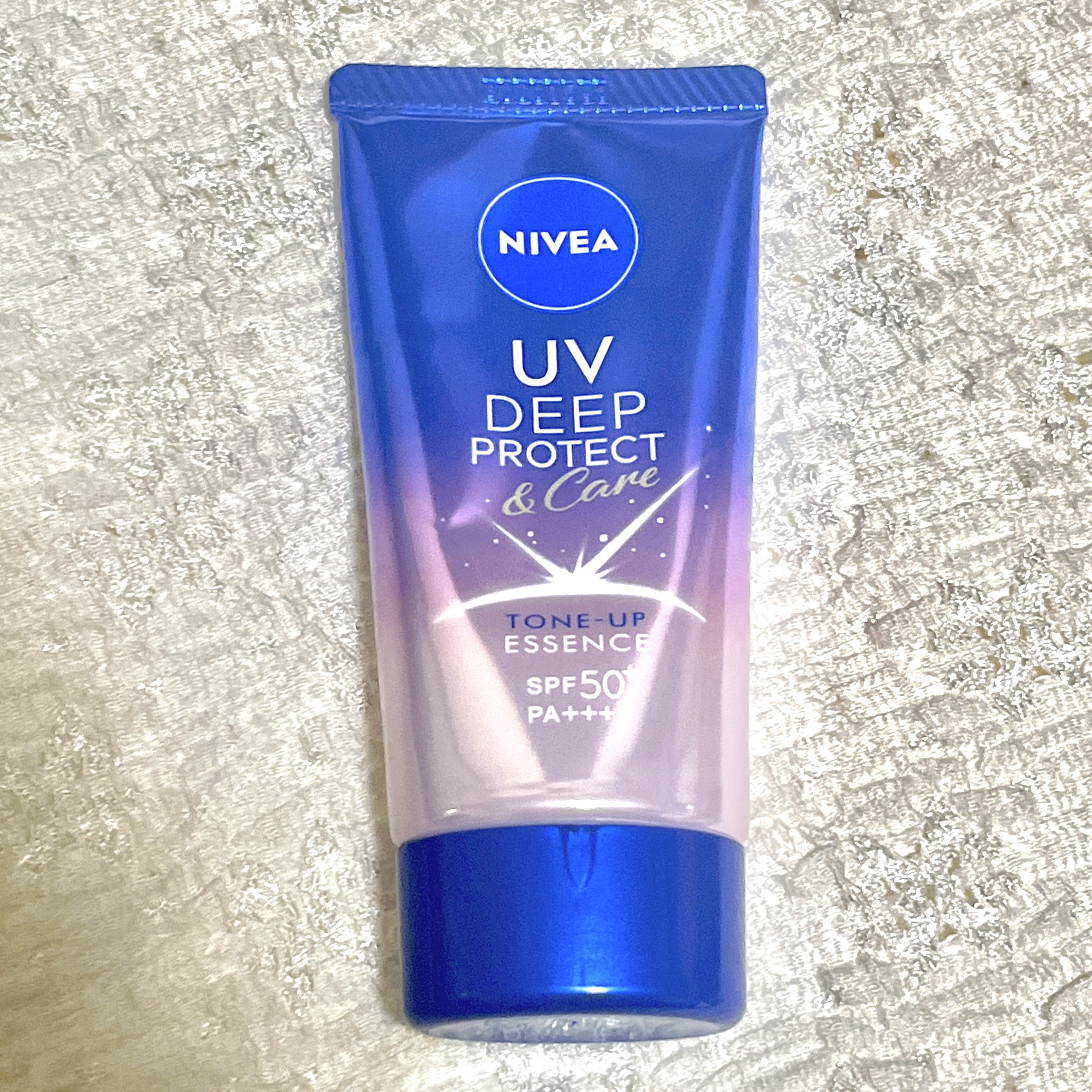 ニベアUV ディープ プロテクト＆ケア トーンアップ エッセンス/ニベア/日焼け止めローションを使ったクチコミ（1枚目）