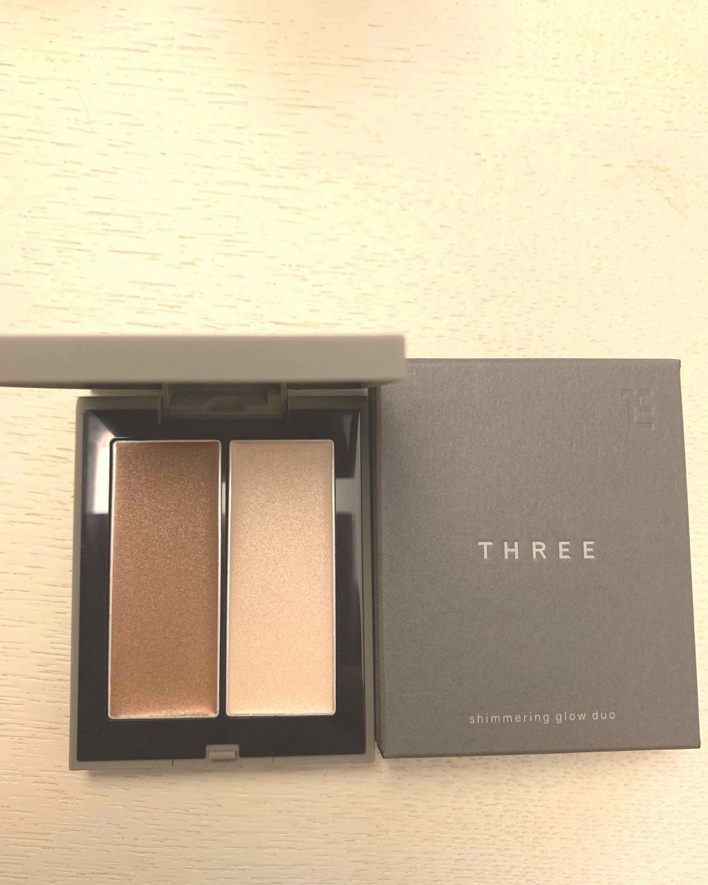THREE シマリング グロー デュオ 02/THREE/クリームハイライトを使ったクチコミ（1枚目）