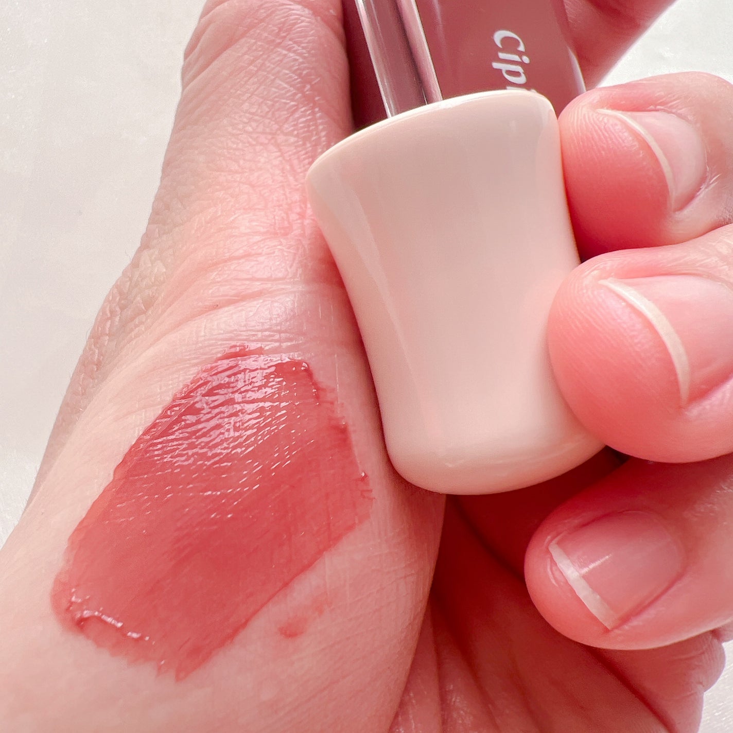 デューイフィルムティント/CipiCipi/リップティントを使ったクチコミ(4枚目)