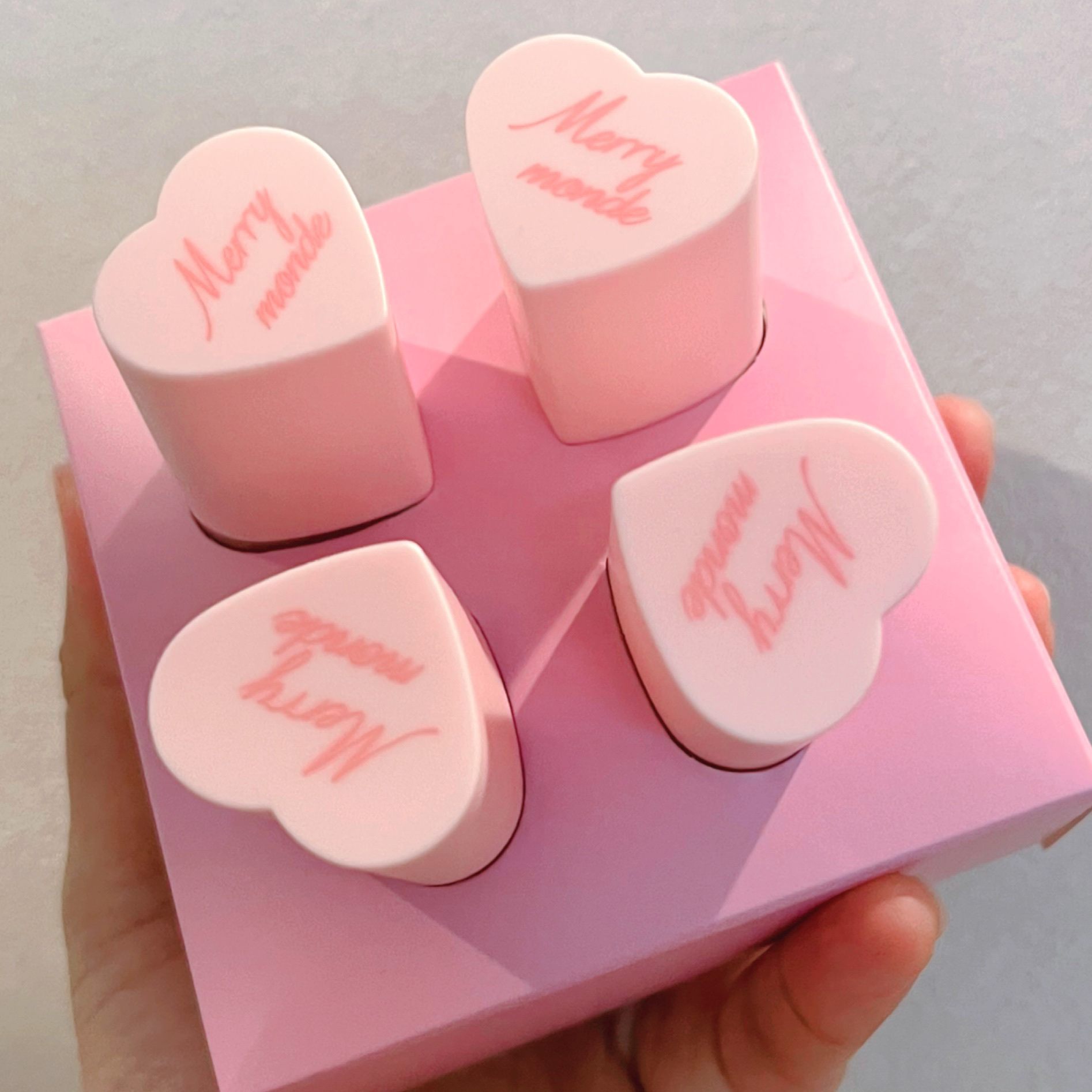 ミルクハートティントリップアンドチーク ストロベリーミルク/Merrymonde/リップティントを使ったクチコミ（2枚目）