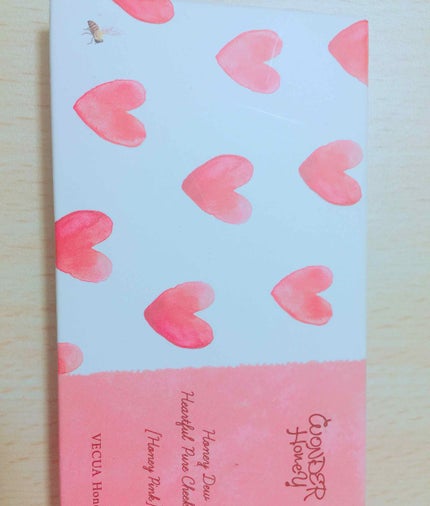 ワンダーハニー ハートフルなピュアチーク/VECUA Honey/パウダーチークを使ったクチコミ(2枚目)