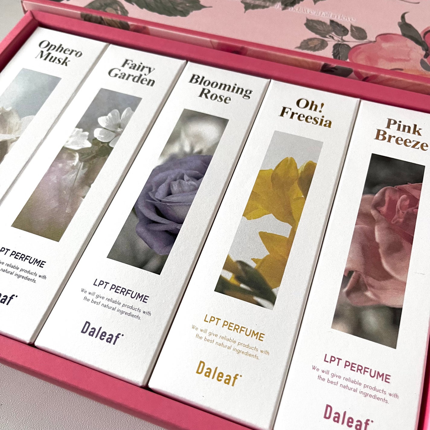 パフュームヘアパックインミスト Pink Breeze/Daleaf/アウトバストリートメントを使ったクチコミ(3枚目)