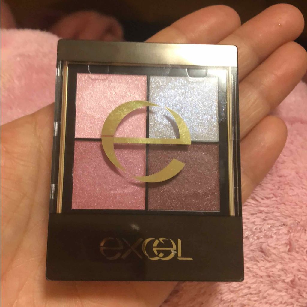 スキニーリッチシャドウ/excel/アイシャドウパレットを使ったクチコミ(1枚目)