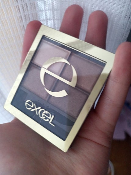 スキニーリッチシャドウ/excel/アイシャドウパレットを使ったクチコミ(7枚目)