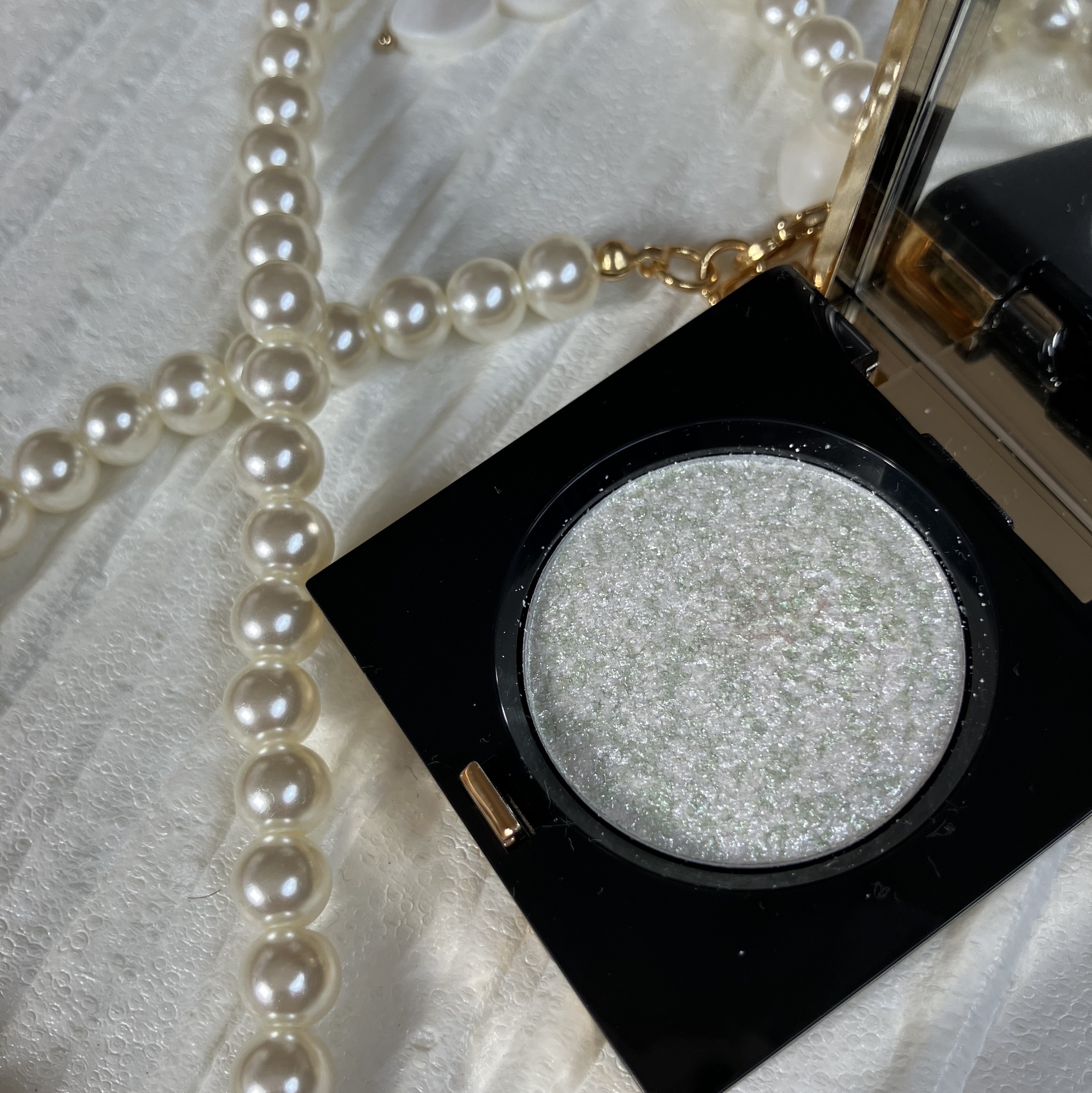 リュクスアイシャドウ/BOBBI BROWN/単色アイシャドウを使ったクチコミ（2枚目）