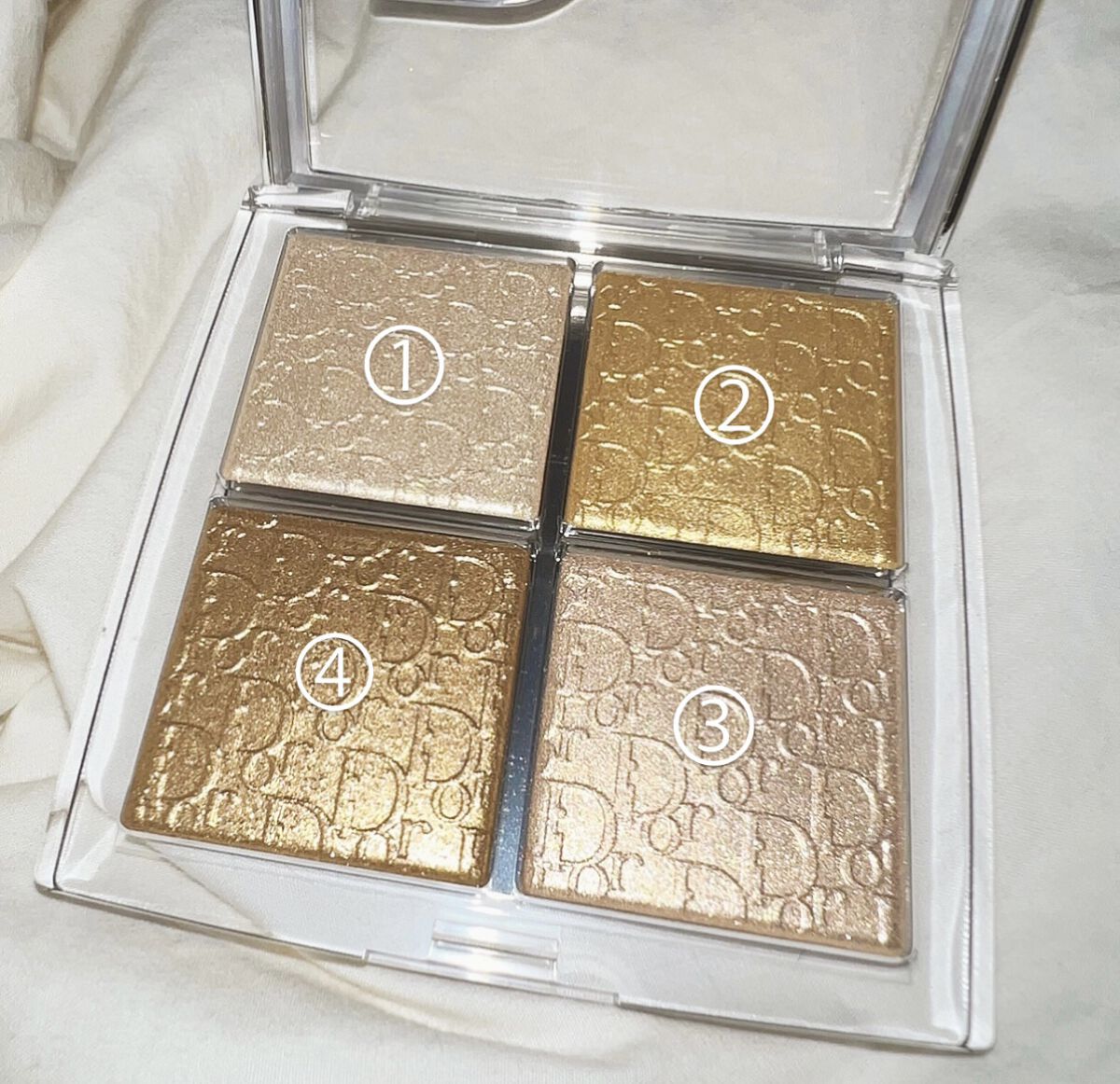 ディオール バックステージ フェイス グロウ パレット 003 ピュア ゴールド/Dior/ハイライトを使ったクチコミ（3枚目）