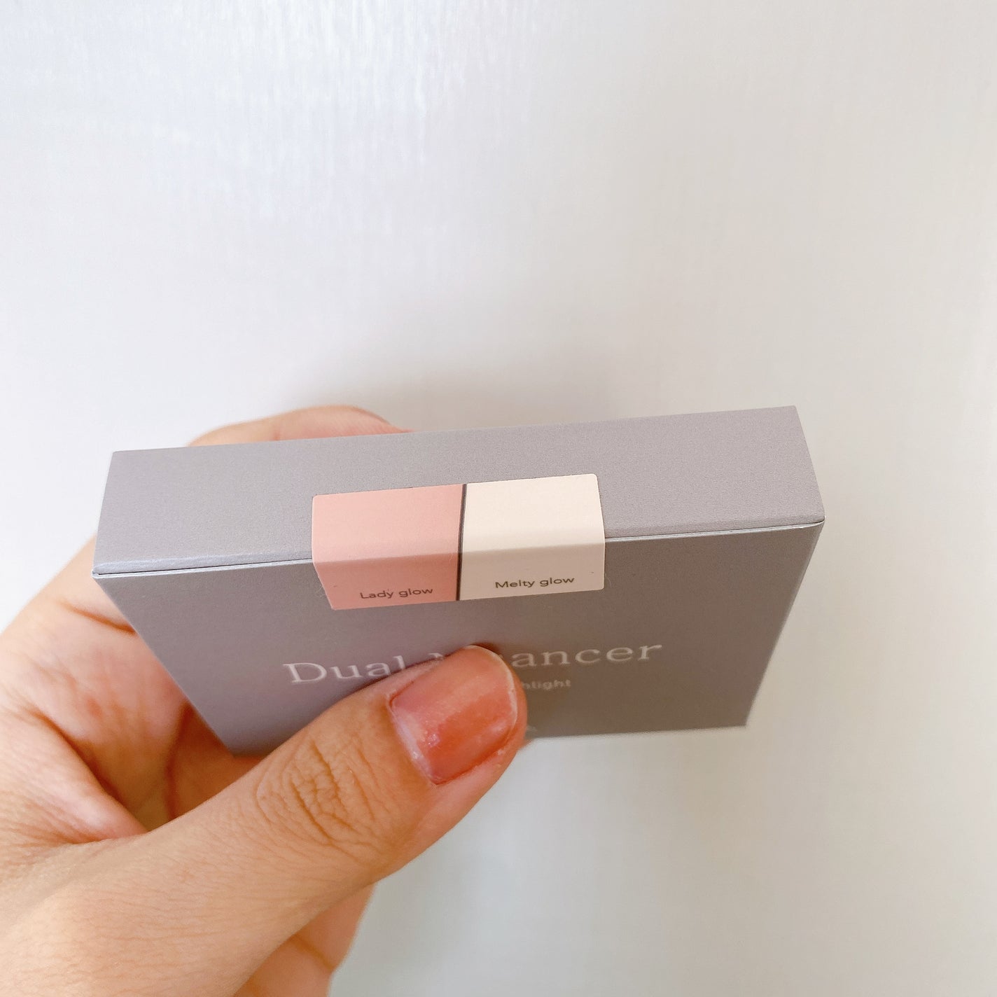 エアリータッチ デュアルニュアンサー/クラブ/パウダーハイライトを使ったクチコミ(5枚目)