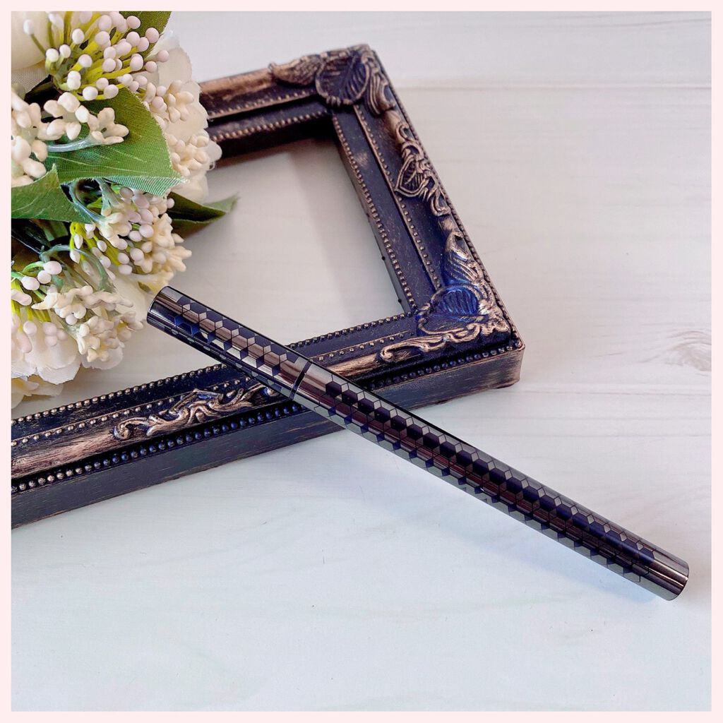 ニブ リクイドアイライナー BK1/ATSUSHI NAKASHIMA Cosme/リキッドアイライナーを使ったクチコミ(2枚目)