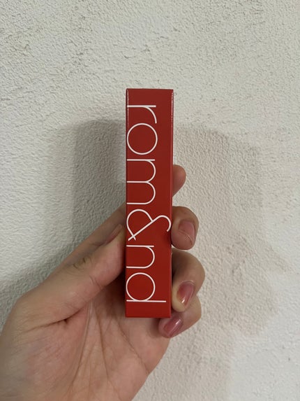 ジューシーラスティングティント/rom&nd/リップティントを使ったクチコミ(1枚目)