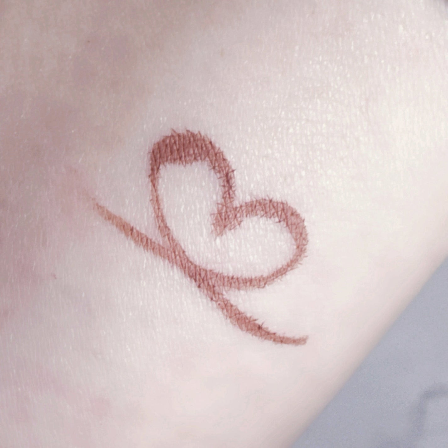 シルキーリキッドアイライナーWP/D-UP/リキッドアイライナーを使ったクチコミ(3枚目)