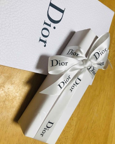 Dior 【旧】カプチュール トータル ドリームスキン 1ミニット マスクのクチコミ「流石Dior🥺肌蘇った！デパコスはやはり優秀


友達から誕生日プレゼントで貰いました！
美意.....」（2枚目）