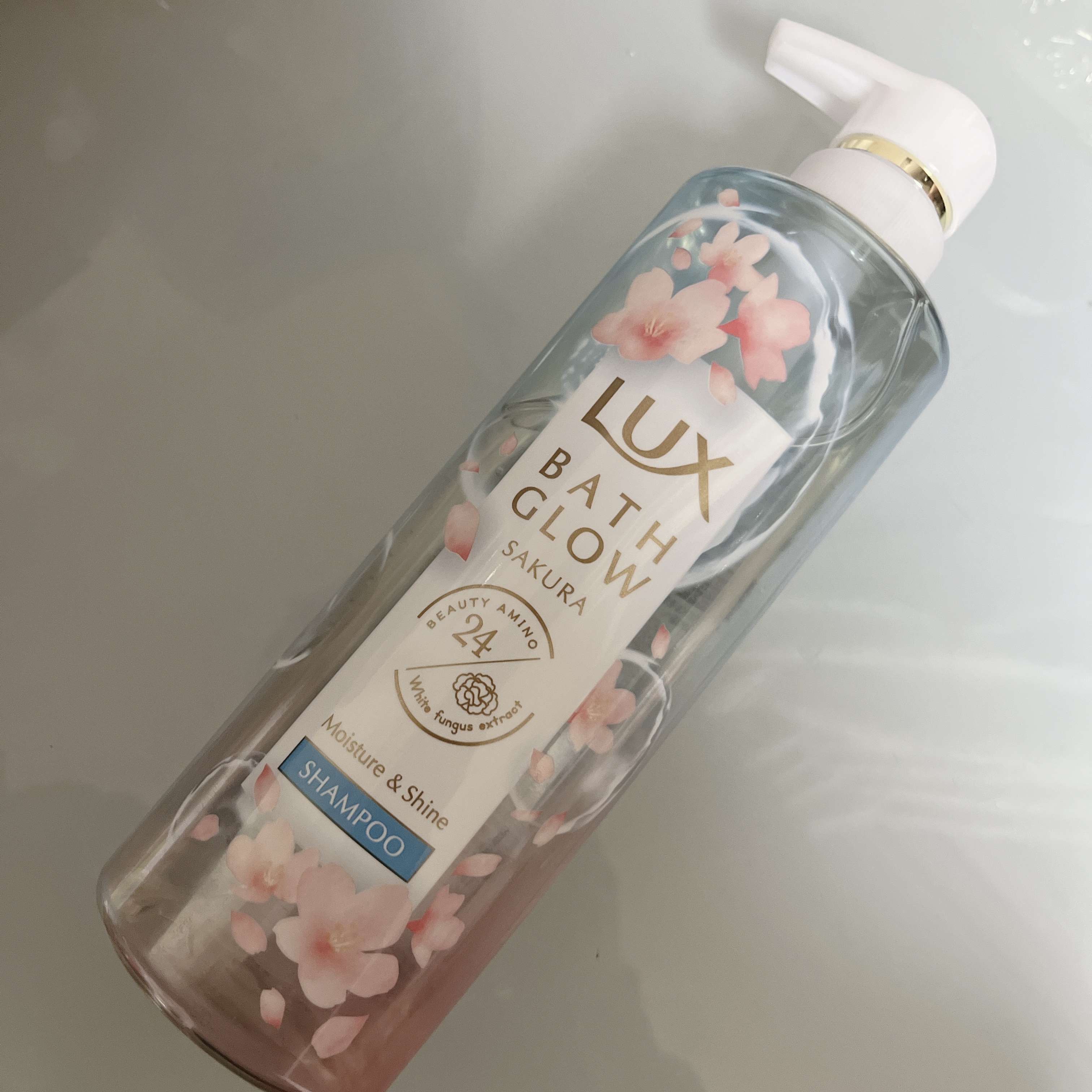 バスグロウ サクラ モイスチャー&シャインシャンプー/LUX/市販シャンプーを使ったクチコミ（1枚目）