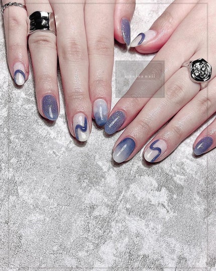 #ヌーディーネイル,#ネイル,#アートネイル,#春ネイル,#うねうねネイル,#ニュアンスネイル,#ブルーネイル,#ワンカラーネイル,#ミラーネイル,#手書きアートネイル,#ハートネイル,#パーツネイル,#ベージュネイル,#シンプルネイル,#冬ネイル,#天王寺ネイルのネイルデザイン