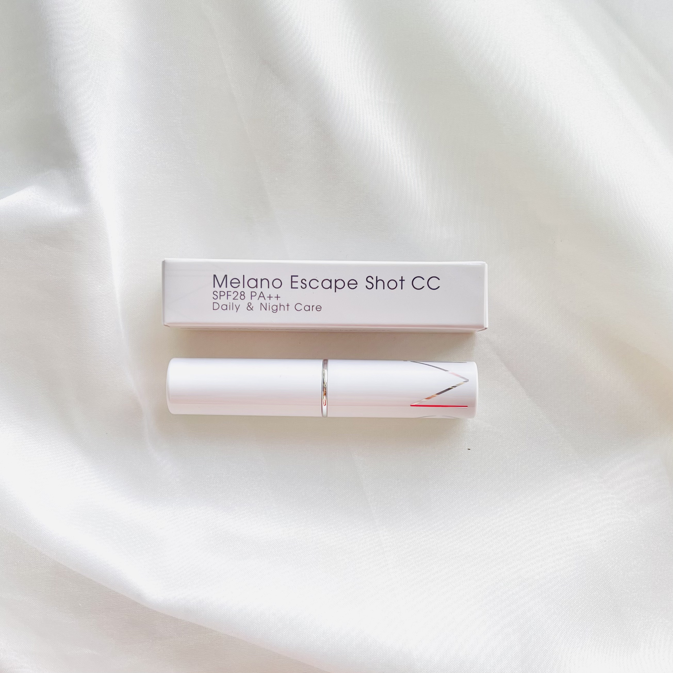 メラノエスケープショットCC/MiMC/日焼け止めスティックを使ったクチコミ（2枚目）