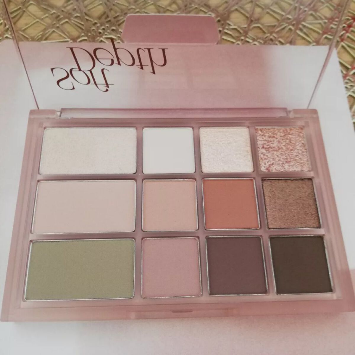 シェード アンド シャドウ パレット/CLIO/アイシャドウパレットを使ったクチコミ（2枚目）