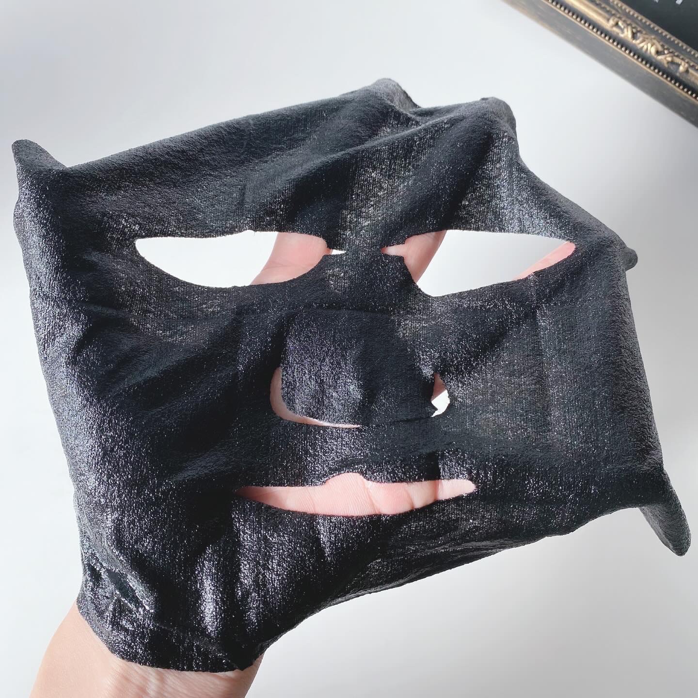 LEUNGESSMORE ブラックPスペシャルフェイスマスク/LEUNGESSMORE/シートマスク・パックを使ったクチコミ（3枚目）