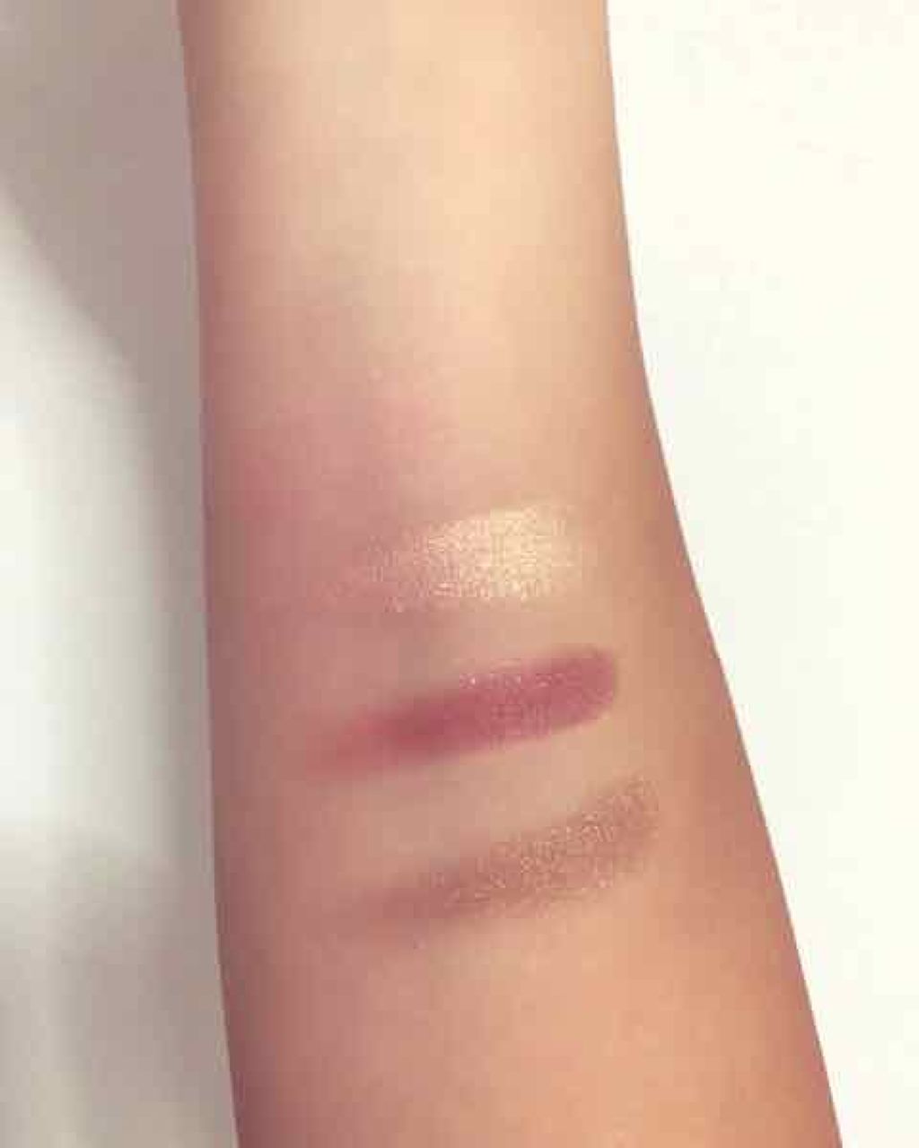 シャドーカスタマイズ/MAJOLICA MAJORCA/単色アイシャドウを使ったクチコミ(2枚目)