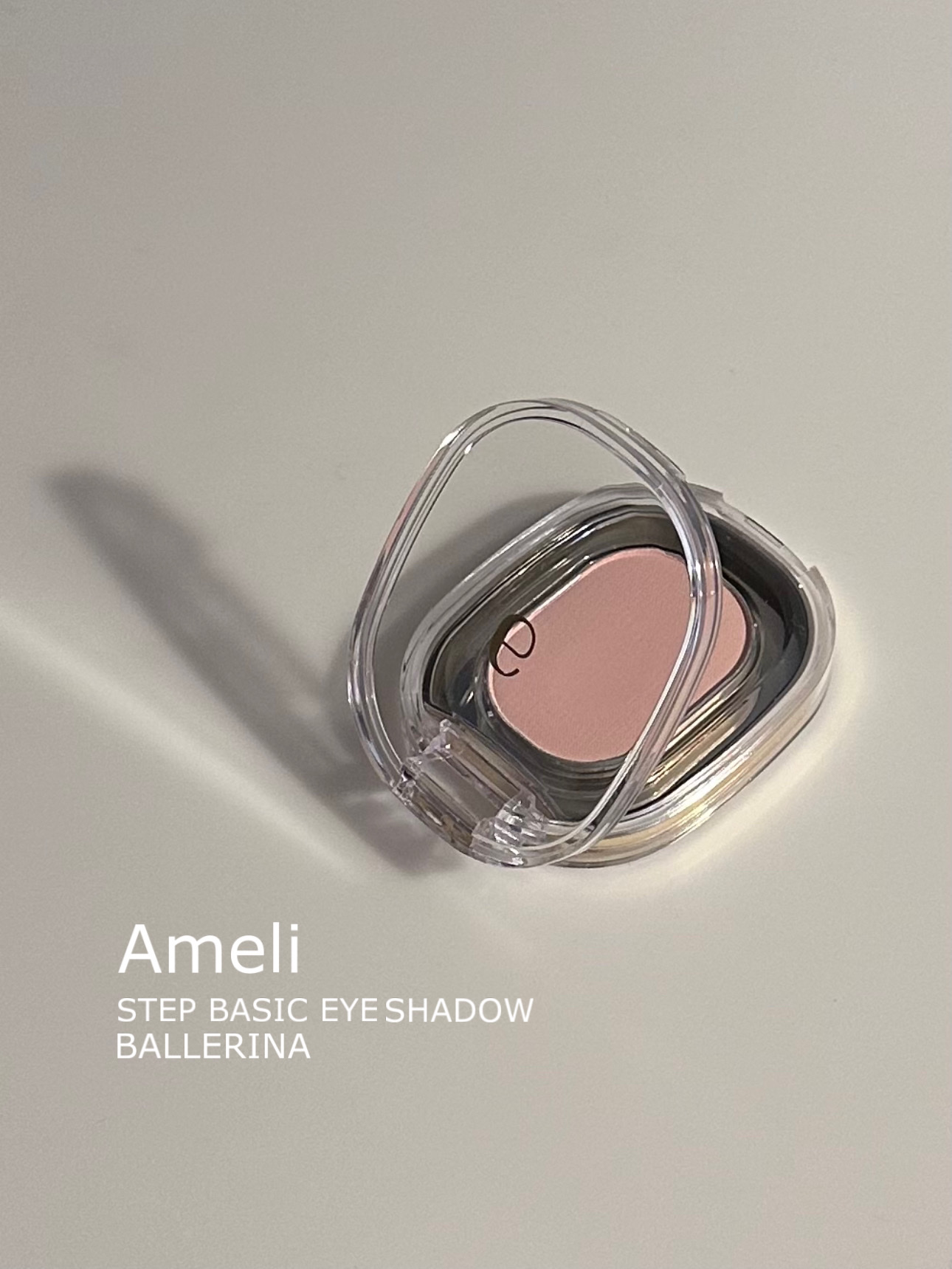 STEP BASIC EYESHADOW/Ameli/単色アイシャドウを使ったクチコミ（2枚目）