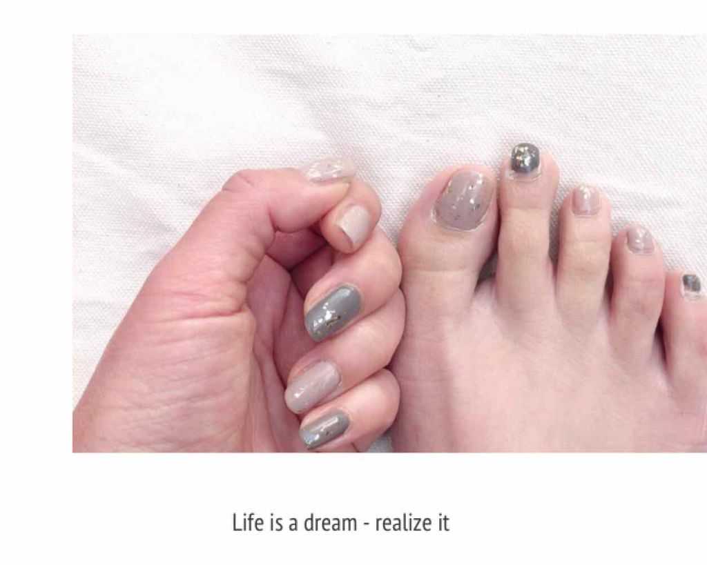 カラフルネイルズ/キャンメイク/マニキュアを使ったクチコミ（2枚目）