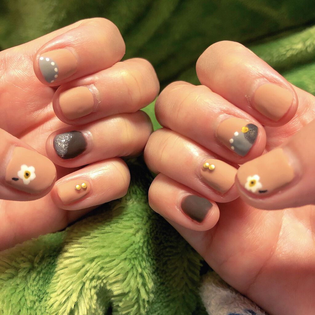 ジェルネイル（ライト対応）/セリア/ジェルネイルを使ったクチコミ（1枚目）