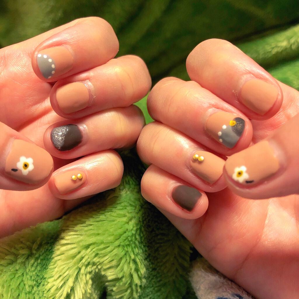 ジェルネイル(ライト対応)/セリア/ジェルネイルを使ったクチコミ(1枚目)