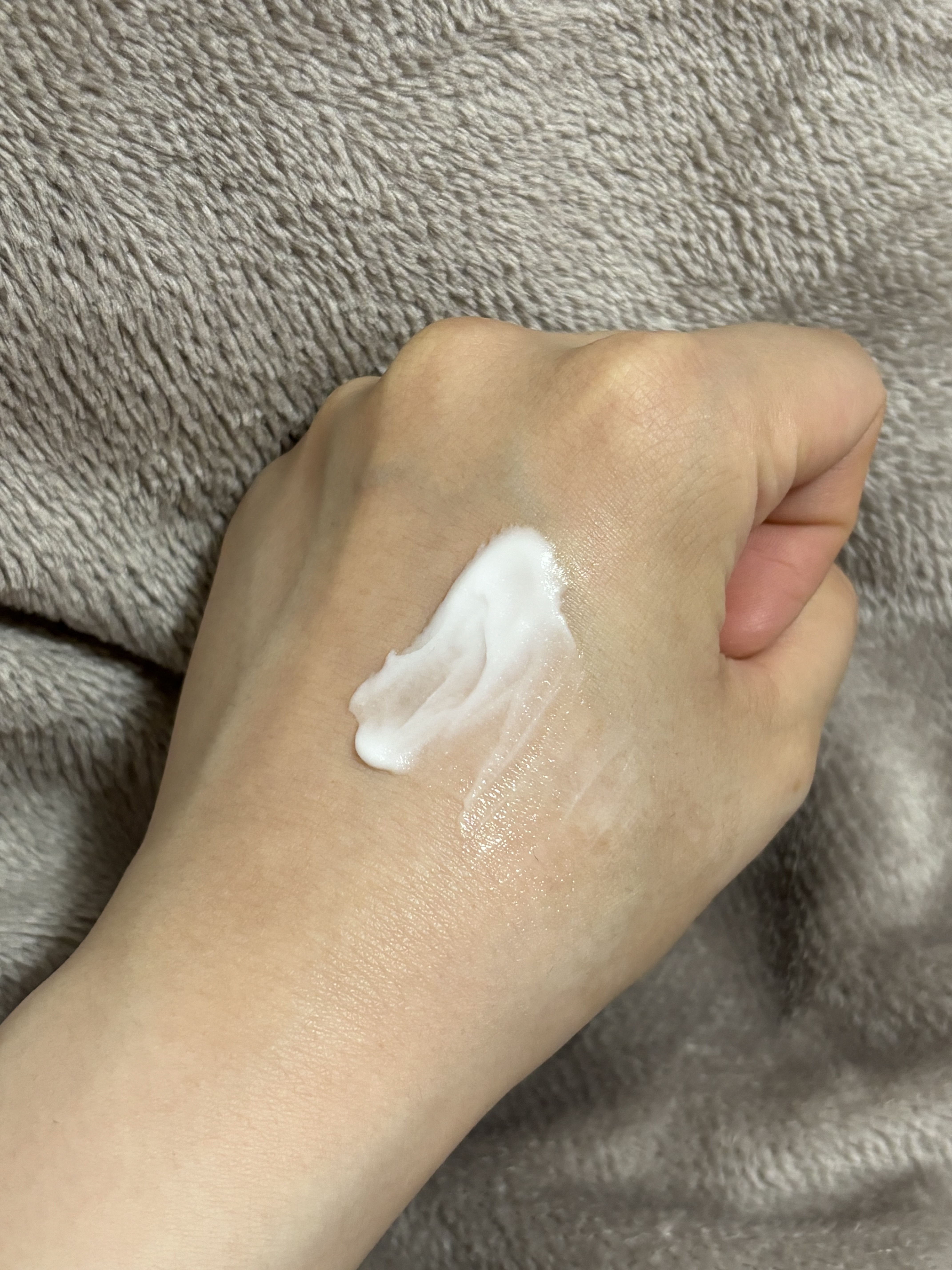 プロ・業務用 ハンドクリーム 天然ゆずの香り/プロ・業務用/ハンドクリームを使ったクチコミ（2枚目）