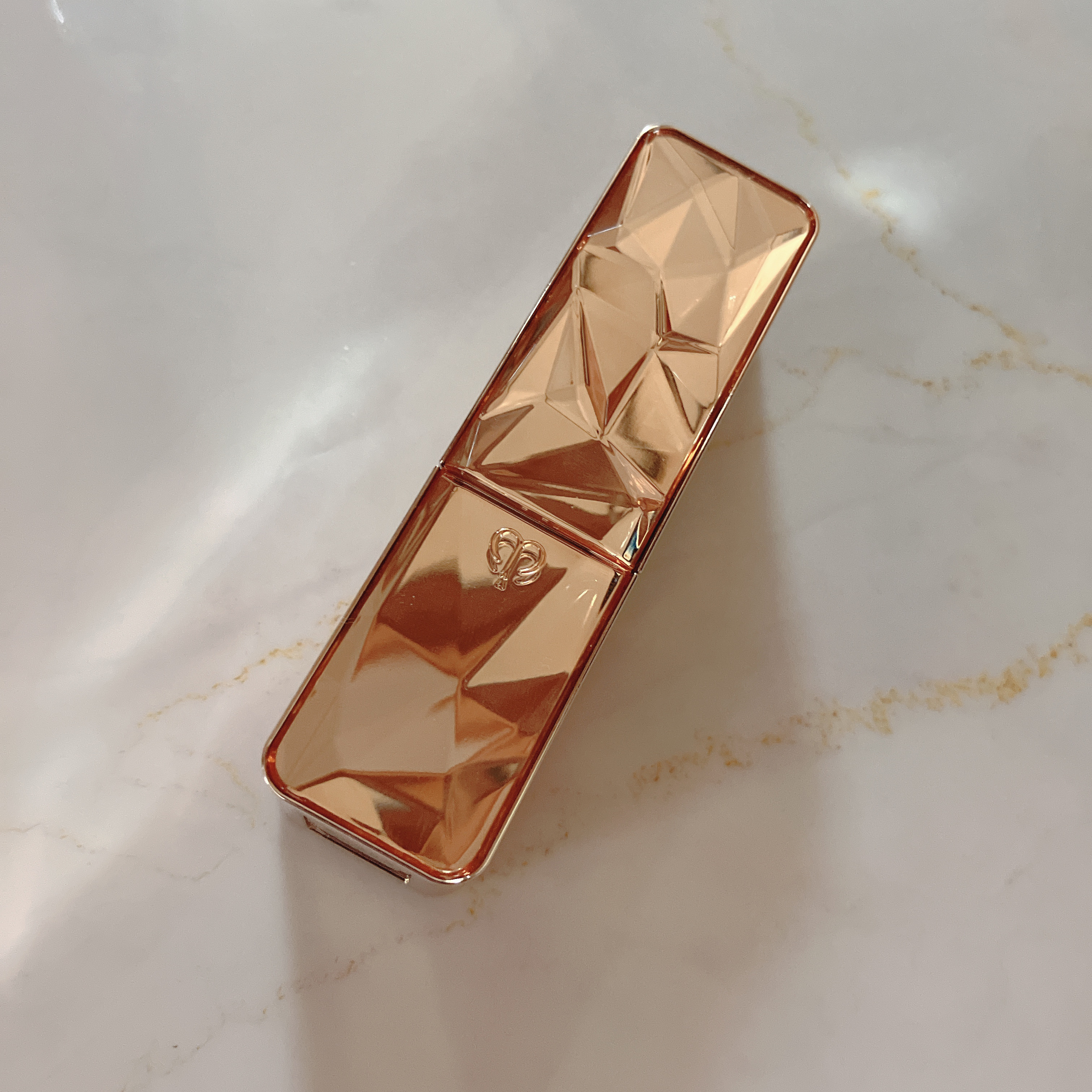 クレ・ド・ポー ボーテ ル・ルージュプレシュー 4 Charming Pink Sapphire/クレ・ド・ポー ボーテ/口紅を使ったクチコミ（2枚目）