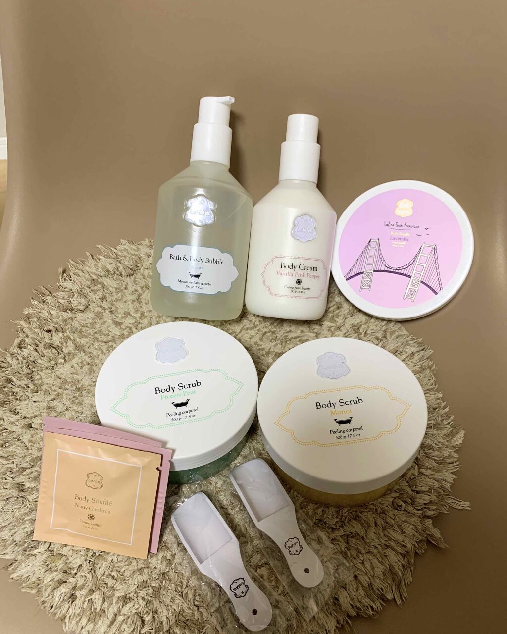 試してみた】バス＆ボディバブル バイオレットアンバー Lalineの