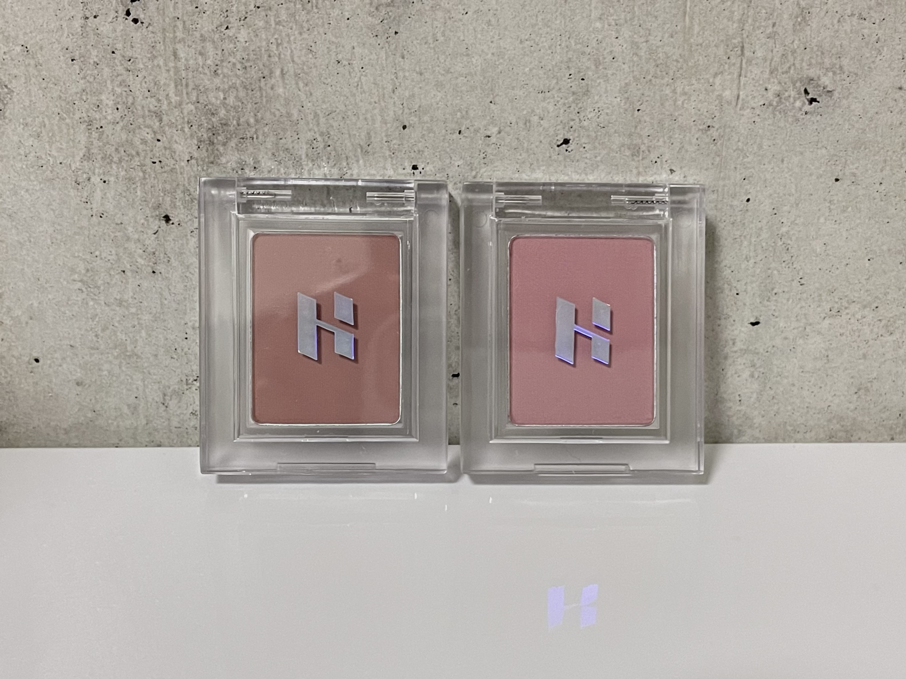 マイフェイブピースアイシャドウ 14 ウィステリア(WISTERIA)/HOLIKA HOLIKA/単色アイシャドウを使ったクチコミ（1枚目）