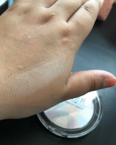 UR GLAM　MARBLE FACE POWDER/U R GLAM/プレストパウダーを使ったクチコミ（3枚目）