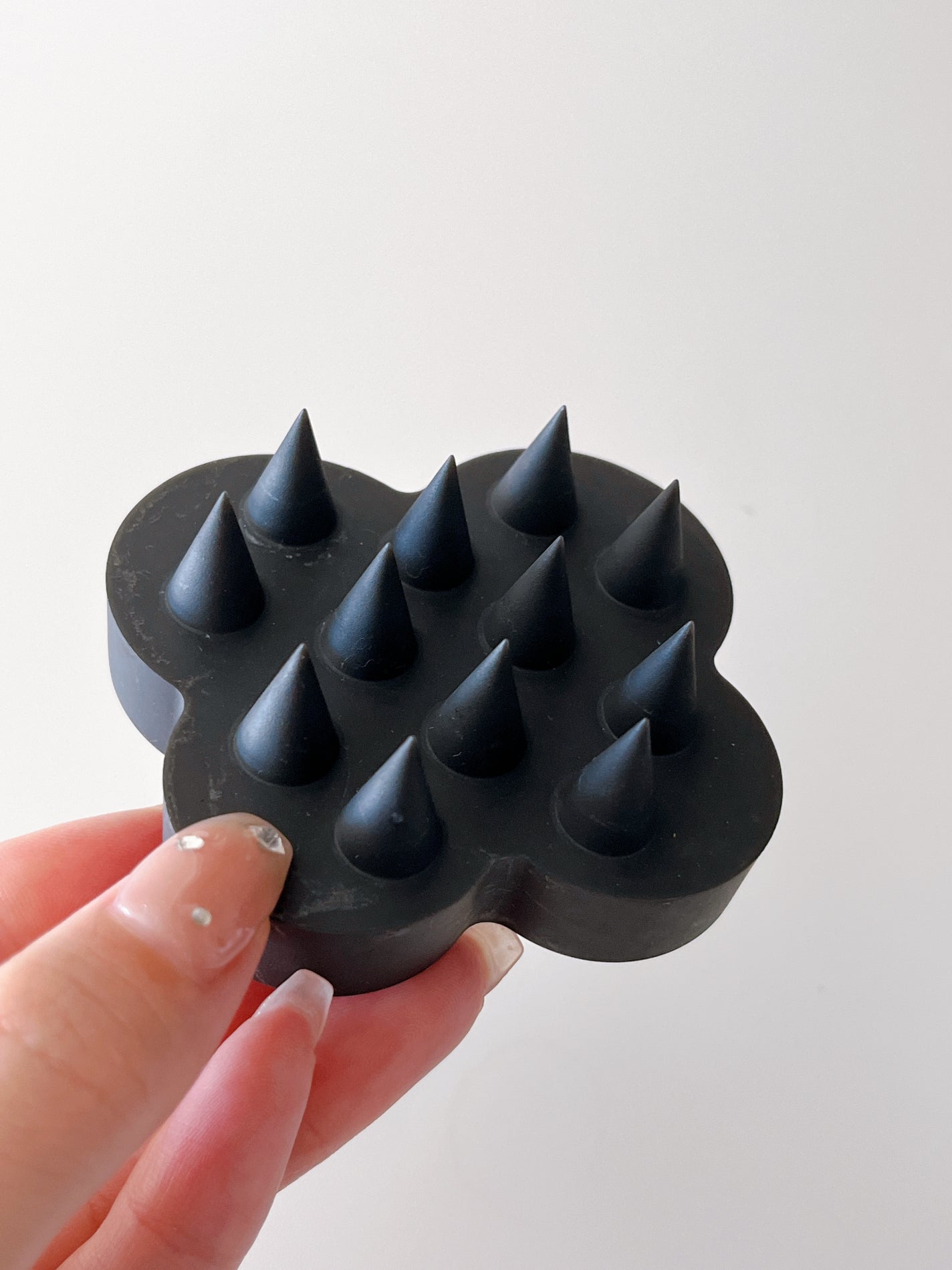 uka scalp brush kenzan/uka/スカルプブラシを使ったクチコミ(3枚目)