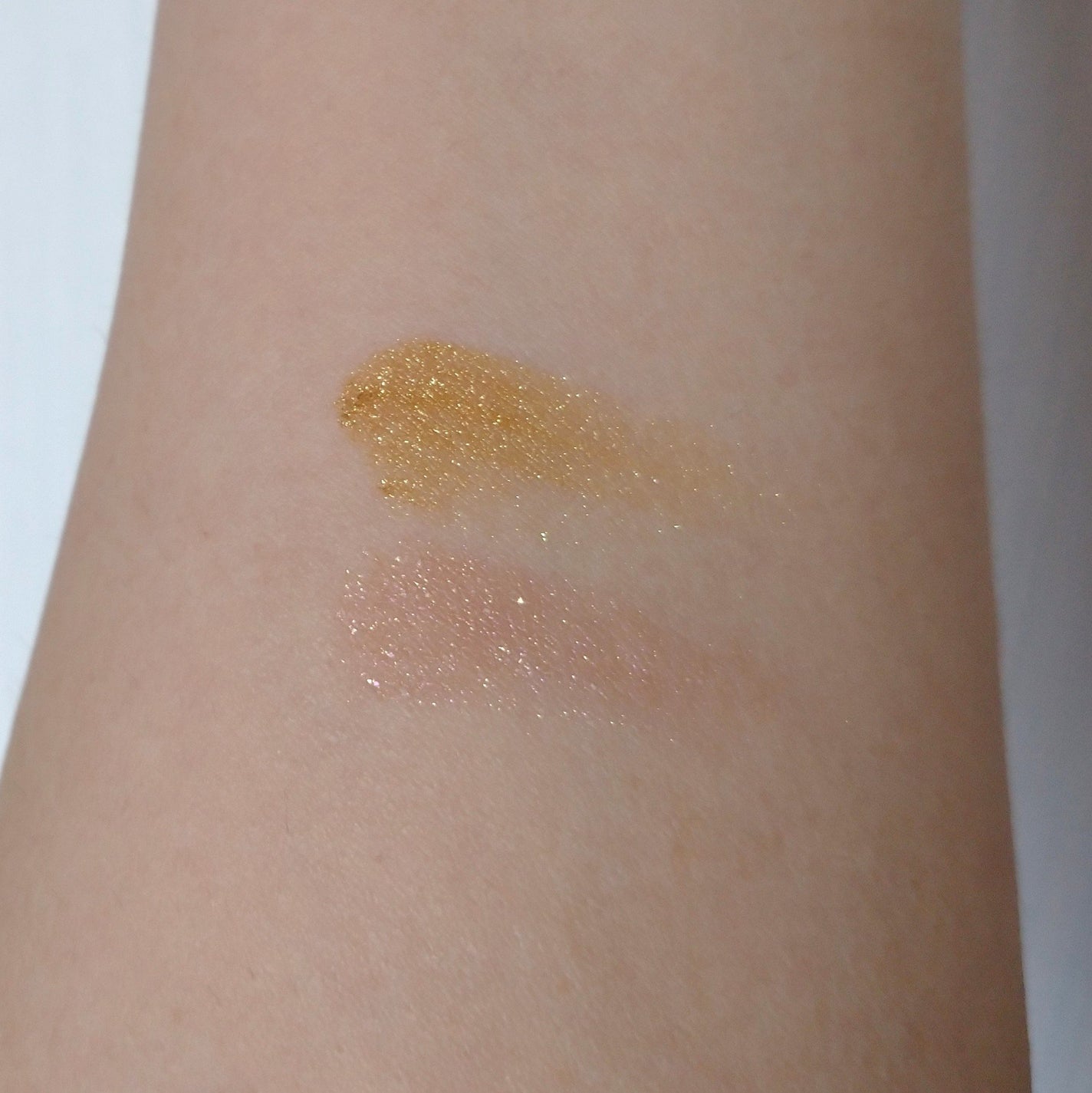 エレクトリックショックアイズ /KATE/アイシャドウパレットを使ったクチコミ(4枚目)