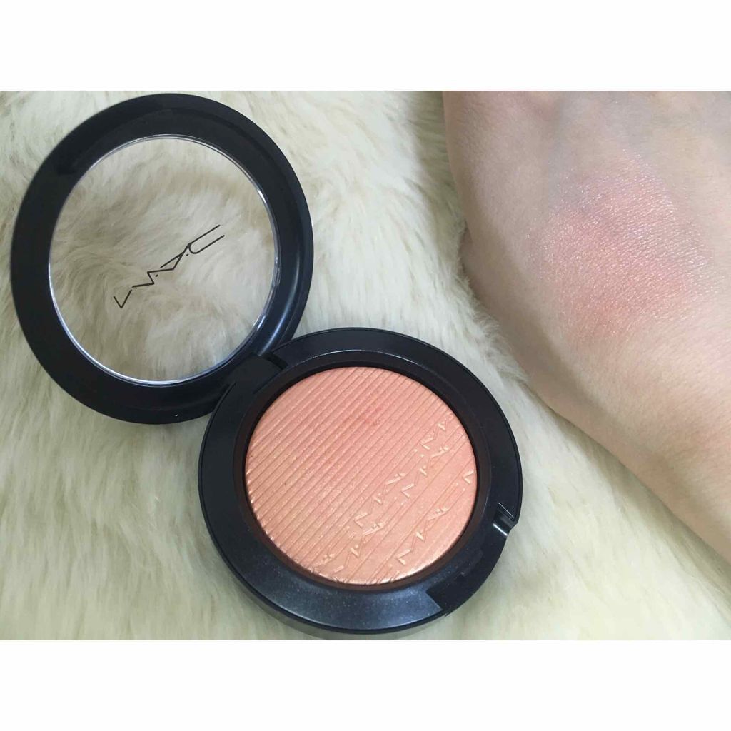 エクストラ ディメンション ブラッシュ/M・A・C/パウダーチークを使ったクチコミ(2枚目)