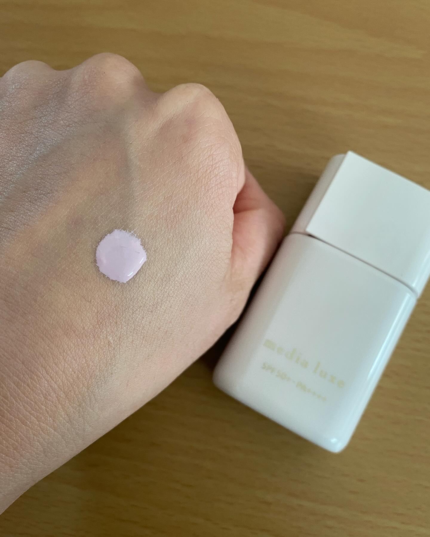 リュクス　スムースビューティーベース/media/化粧下地を使ったクチコミ（2枚目）