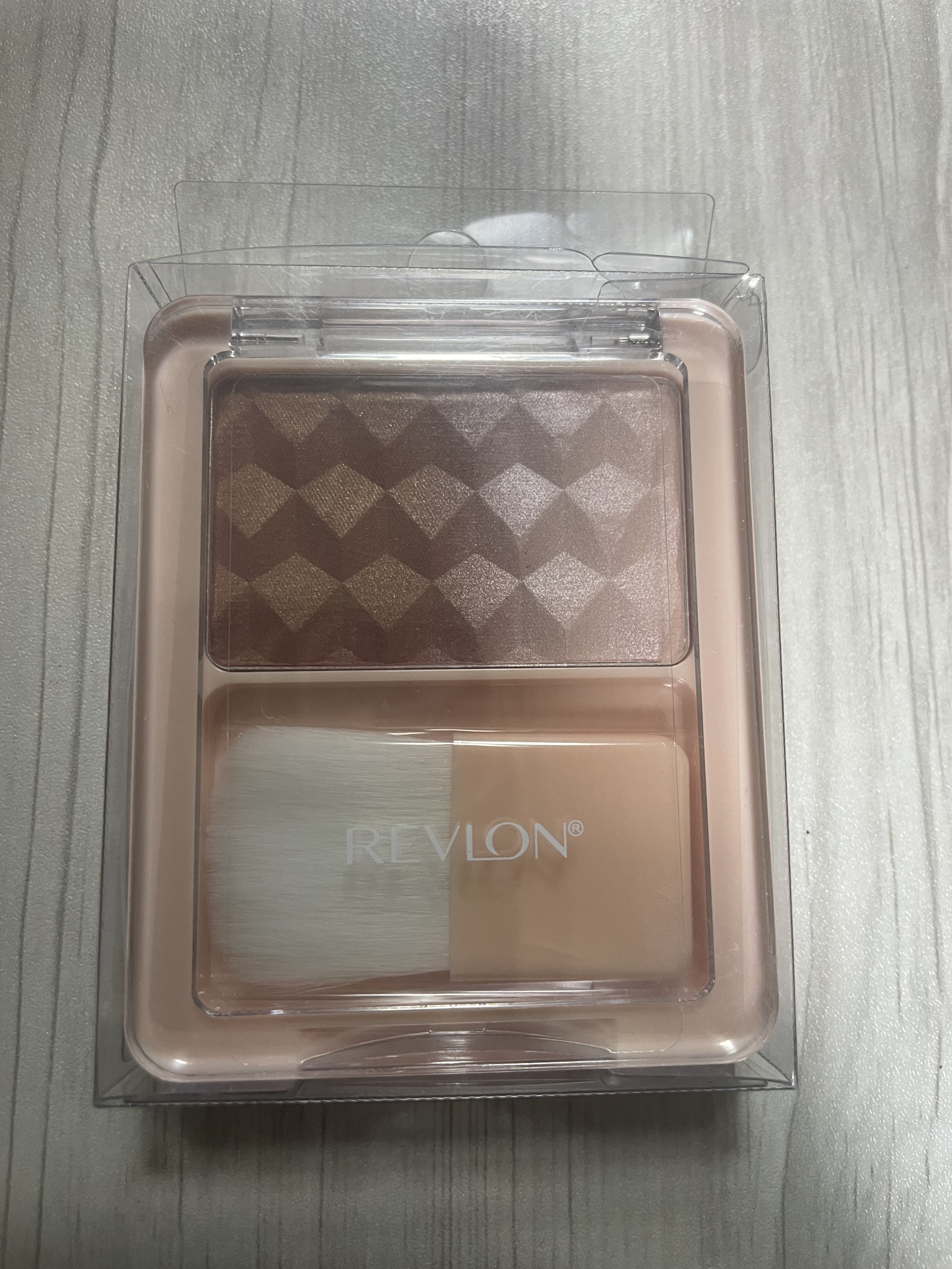 レブロン ブラッシュ デュオ 004 アマレット/REVLON/パウダーチークを使ったクチコミ（1枚目）