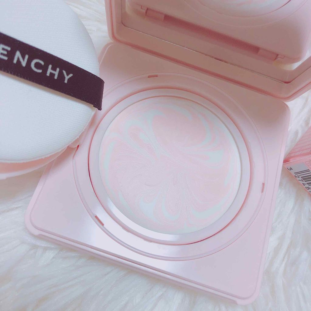 ランタンポレル ブロッサム クリーム コンパクト/GIVENCHY/化粧下地を使ったクチコミ（2枚目）