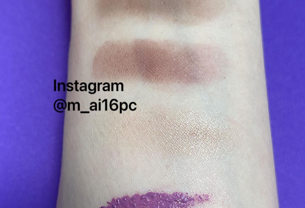 mai❄16PC/骨格3.7/顔タイプ/東京荒川区・日暮里 on LIPS 「10月!!眉から秋を…と思って、紫のアイブロウを購入しました✨..」(2枚目)