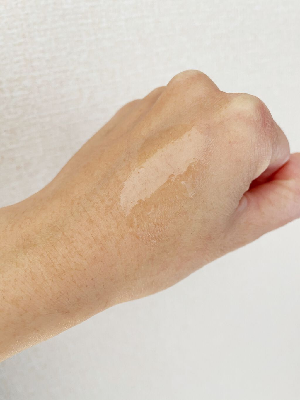 mok on LIPS 「MADONNALILIボタニカルオイル💓見た目からおしゃれか..」(1枚目)